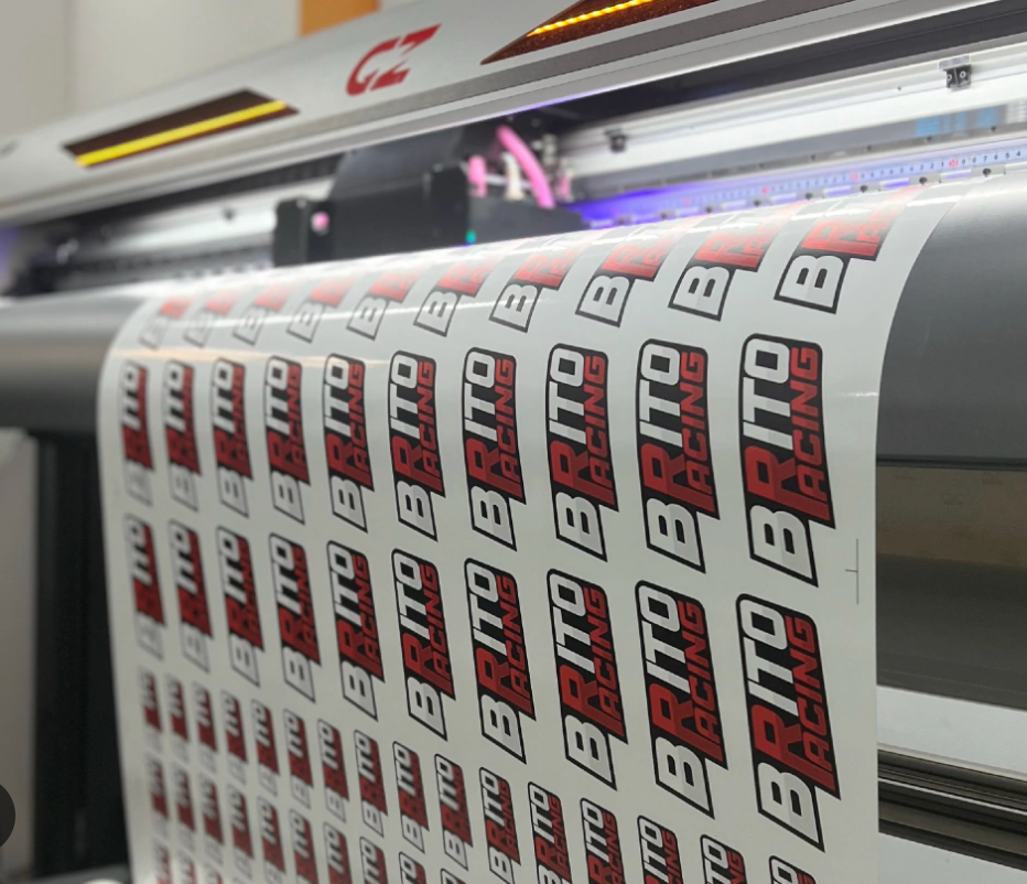 [VAR1] Impresión Vinilo MasterFlex Base Blanca Glosy 80 PREMIUM (Si)