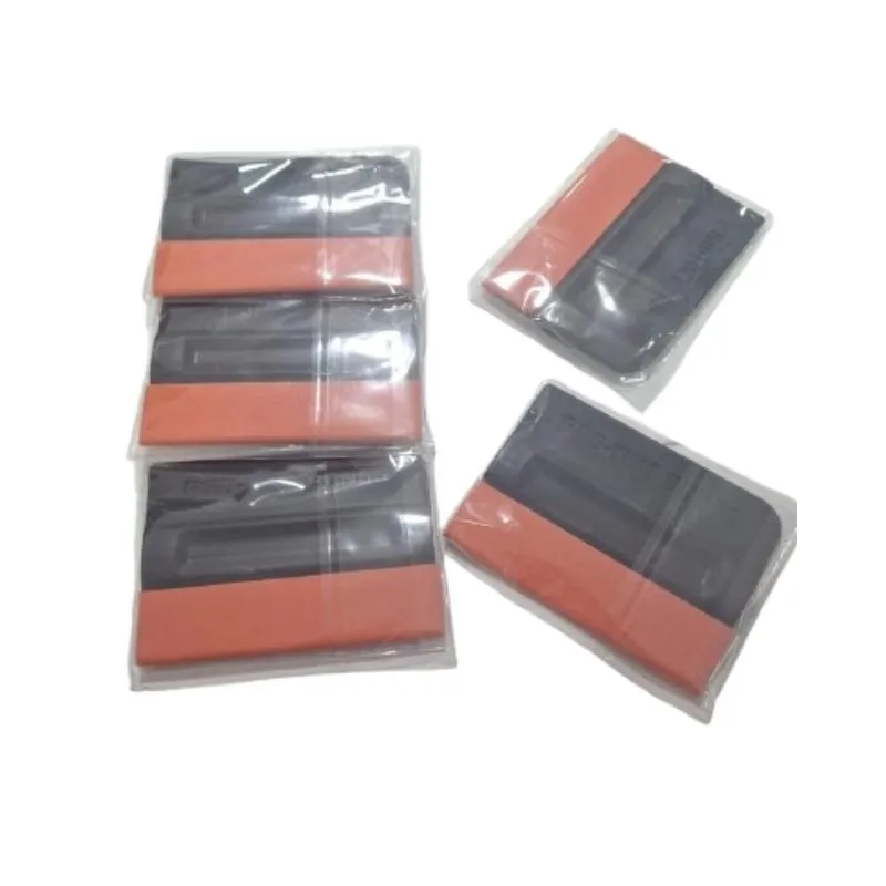 ESPATULA PLASTICA PRO IMANTADA 7x10 cm ANTIRAYON